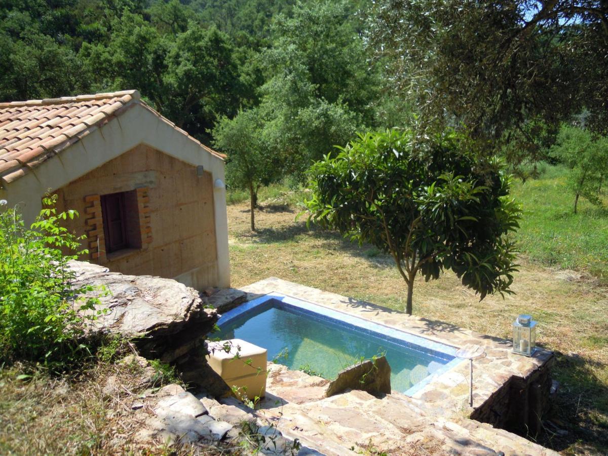 Quiet And Cottage In The Estate Casas Da Cerca Troviscais 外观 照片